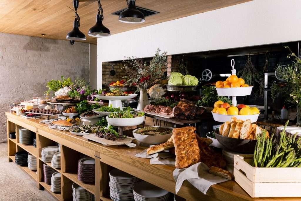 Hidden Gems and Trendy Eateries Worth Discovering